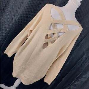 NWT! LULU'S! CORNMEAL YELLOW OVERSIZED SOFT CRISS-CROSS BACK SWEATER! SZ S/M